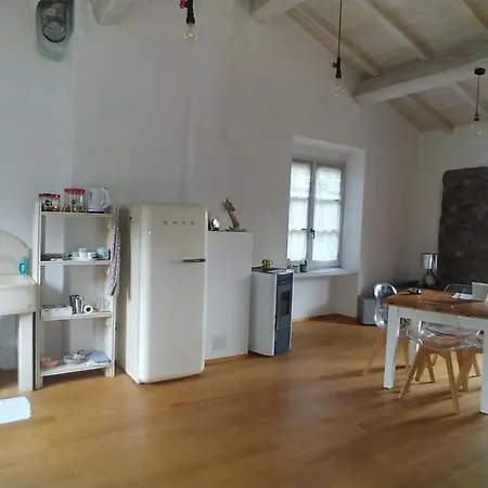 Casavacanze Ex Muli Loft Tiglio Feriehus